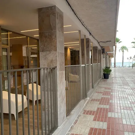בית הארחה Santa Pola Suites סנטה פולה