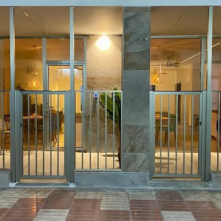 Santa Pola Suites Pensión