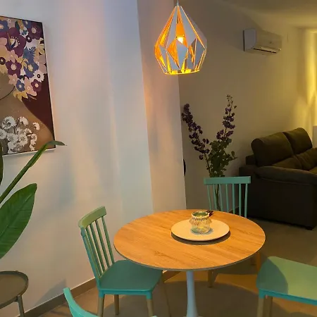 Santa Pola Suites 4*