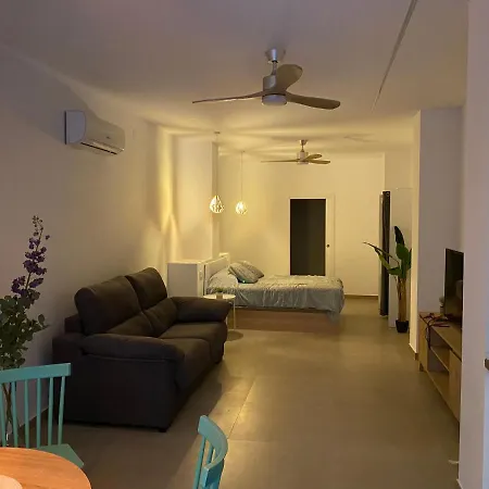 Santa Pola Suites 게스트하우스 *